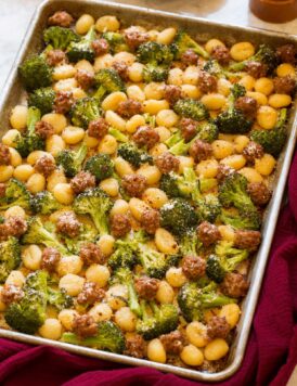 Sheet pan gnocchi with Italian sausage and broccoli.